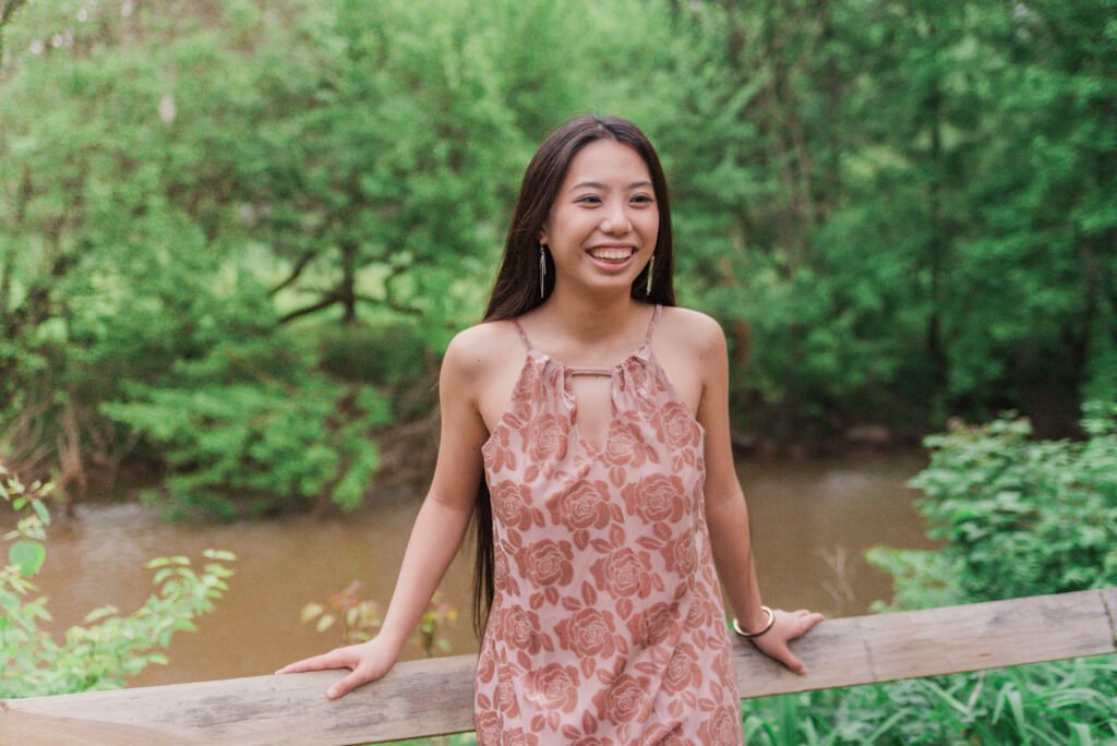 creekside-senior-portraits-leola-pa
